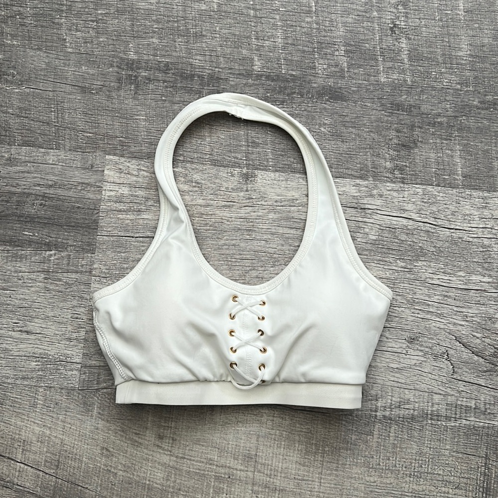 Lace-up Backless Sports Bra